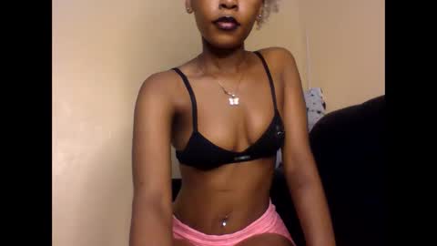 Snapshot of badgurllily chatting on March 6, 2026, 2:02 pm Lily. online show from March 6, 2026, 2:02 pm