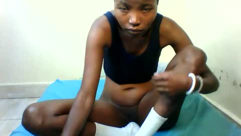 Snapshot of bads_hornies chatting on January 9, 2026, 6:53 pm bads_hornies online show from January 9, 2026, 6:53 pm