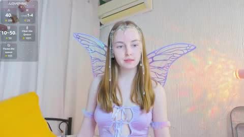 Snapshot of bae_cake_ chatting on April 18, 2026, 7:58 pm Alice online show from April 18, 2026, 7:58 pm