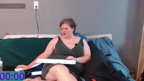 Bagel  Havix online show from November 12, 2025, 3:23 pm