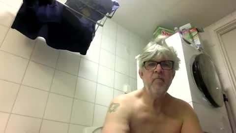 Snapshot of baggelina75 chatting on March 21, 2026, 10:20 am baggelina75 online show from March 21, 2026, 10:20 am