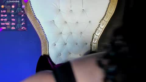 bagiolett  online show from February 4, 2026, 8:58 pm