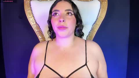 bagiolett  online show from May 11, 2026, 7:33 pm