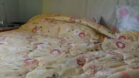 Snapshot of bahn92 chatting on February 23, 2026, 10:12 am bahn92 online show from February 23, 2026, 10:12 am