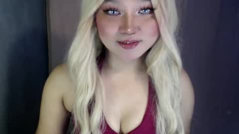 april online show from March 26, 2026, 1:55 am