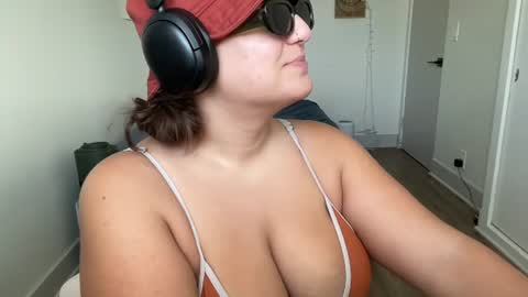 Snapshot of baileebaby chatting on July 20, 2026, 8:55 pm BaileeBaby online show from July 20, 2026, 8:55 pm