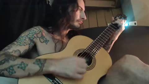 Snapshot of bailey39 chatting on December 16, 2024, 2:36 am Bailey online show from December 16, 2024, 2:36 am