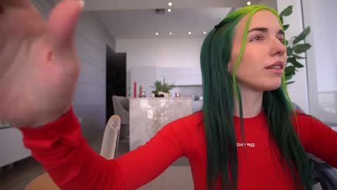 Bailey online show from February 1, 2026, 3:54 pm