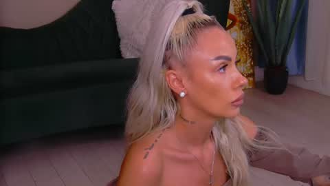 bailey_rush online show from July 18, 2026, 5:17 pm