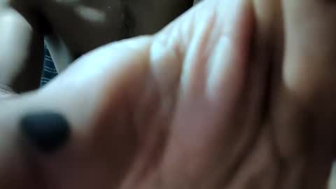 Snapshot of bajoceroo10 chatting on December 16, 2025, 3:11 am bajoceroo10 online show from December 16, 2025, 3:11 am