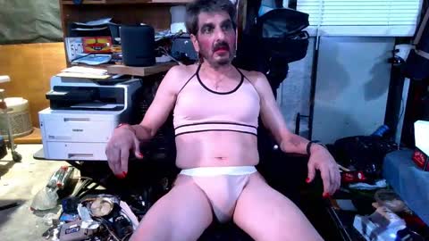 Snapshot of balddickstroking chatting on October 9, 2025, 8:12 am balddickstroking online show from October 9, 2025, 8:12 am