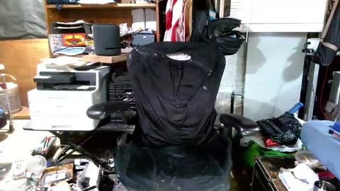 Snapshot of balddickstroking chatting on October 17, 2025, 1:53 am balddickstroking online show from October 17, 2025, 1:53 am