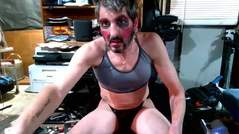 Snapshot of balddickstroking chatting on October 18, 2025, 11:11 am balddickstroking online show from October 18, 2025, 11:11 am