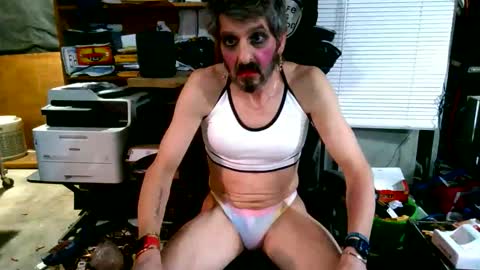 Snapshot of balddickstroking chatting on November 15, 2025, 6:04 pm balddickstroking online show from November 15, 2025, 6:04 pm