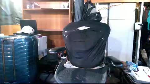 Snapshot of balddickstroking chatting on December 22, 2025, 11:57 pm balddickstroking online show from December 22, 2025, 11:57 pm