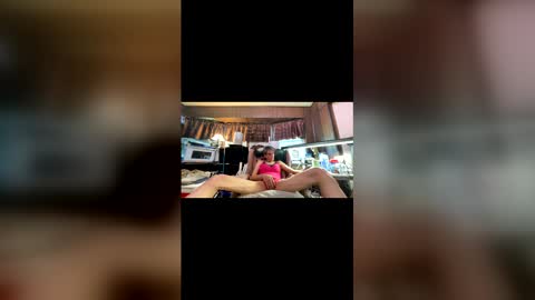Snapshot of balddickstroking chatting on June 7, 2026, 3:05 pm balddickstroking online show from June 7, 2026, 3:05 pm