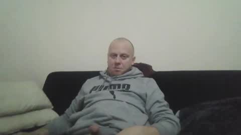 Snapshot of ballzrockwell chatting on December 19, 2024, 4:13 pm ballzrockwell online show from December 19, 2024, 4:13 pm