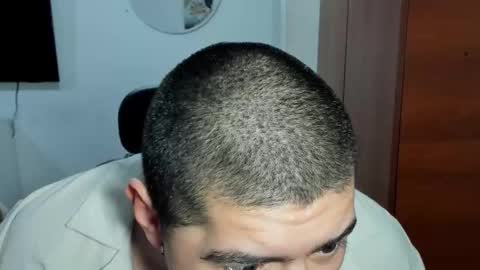 Andres -  online show from December 18, 2025, 11:49 am