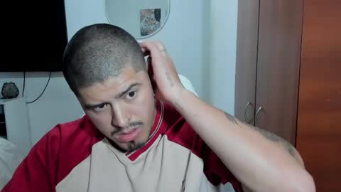 Andres -  online show from May 5, 2026, 9:39 am