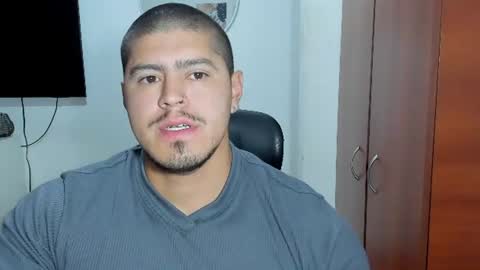 Snapshot of baltazardupont chatting on July 16, 2026, 9:26 am Andres - online show from July 16, 2026, 9:26 am