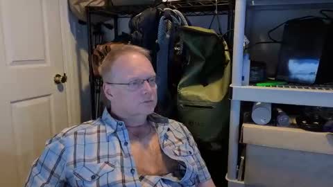 Snapshot of baltomoron69 chatting on April 18, 2026, 8:09 pm baltomoron69 online show from April 18, 2026, 8:09 pm