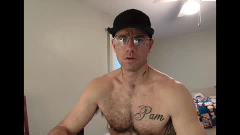 Snapshot of bam14680 chatting on January 7, 2025, 9:57 pm bam14680 online show from January 7, 2025, 9:57 pm