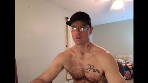 Snapshot of bam14680 chatting on January 8, 2025, 1:00 am bam14680 online show from January 8, 2025, 1:00 am