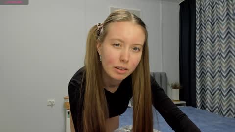 Kira online show from December 7, 2024, 2:09 am