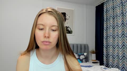 Kira online show from January 10, 2025, 1:31 pm