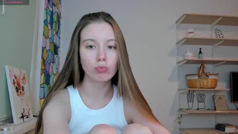 Kira online show from October 29, 2025, 11:17 pm