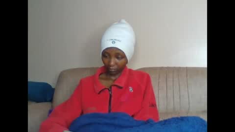 Snapshot of bambi_bunnie chatting on June 25, 2026, 5:56 am Bambi online show from June 25, 2026, 5:56 am