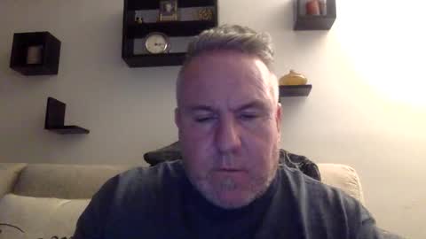 Snapshot of banana5289 chatting on January 17, 2025, 8:11 pm banana5289 online show from January 17, 2025, 8:11 pm