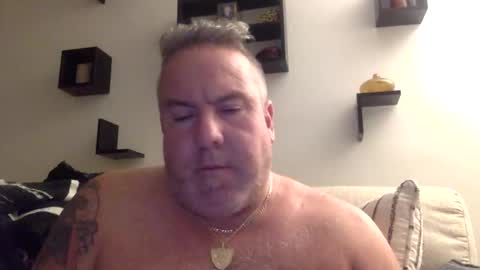 Snapshot of banana5289 chatting on January 19, 2025, 9:01 am banana5289 online show from January 19, 2025, 9:01 am