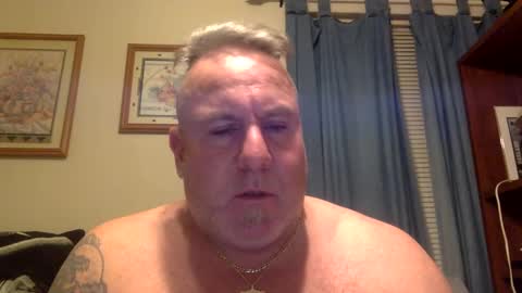 Snapshot of banana5289 chatting on February 24, 2025, 3:44 am banana5289 online show from February 24, 2025, 3:44 am