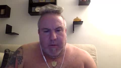 banana5289 online show from March 12, 2026, 1:17 pm