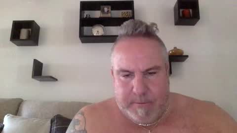 banana5289 online show from May 7, 2026, 12:43 pm