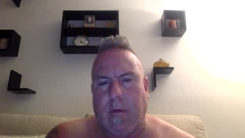 banana5289 online show from May 17, 2026, 10:33 am