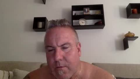 banana5289 online show from June 3, 2026, 7:19 pm