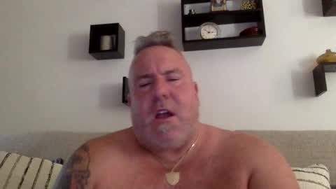 banana5289 online show from June 19, 2026, 6:56 pm
