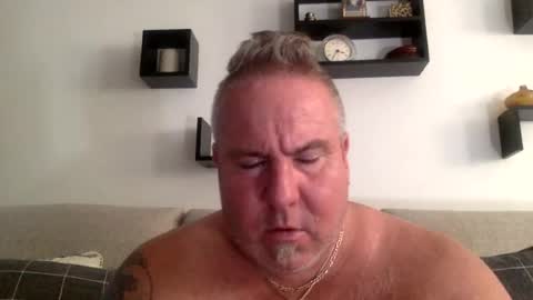 banana5289 online show from August 4, 2026, 8:33 pm