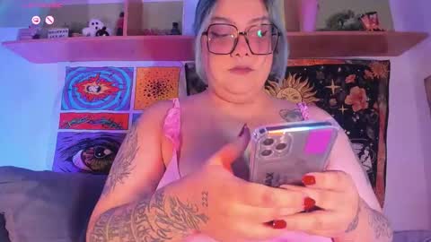 Snapshot of banana__squirt chatting on November 16, 2025, 9:42 pm Ana online show from November 16, 2025, 9:42 pm