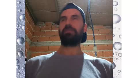 Ezequiel online show from January 8, 2025, 1:42 am