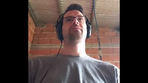 Ezequiel online show from October 23, 2025, 4:06 pm