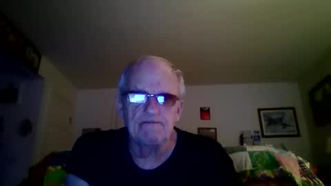 banana_hammock70 online show from April 19, 2026, 12:48 pm