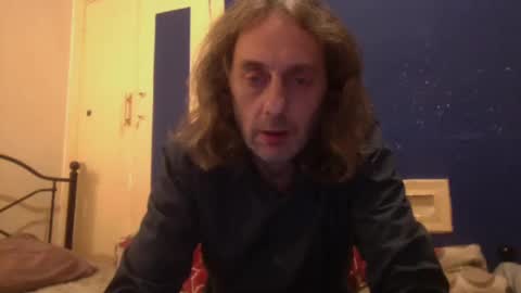 Snapshot of bangintoleather chatting on January 1, 2025, 2:51 am bangintoleather online show from January 1, 2025, 2:51 am