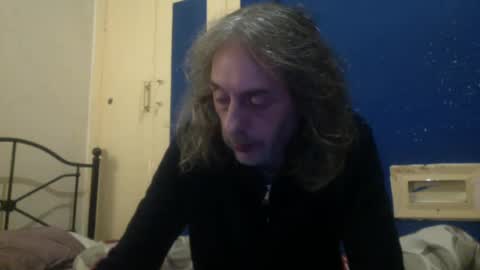 Snapshot of bangintoleather chatting on February 14, 2025, 3:11 am bangintoleather online show from February 14, 2025, 3:11 am