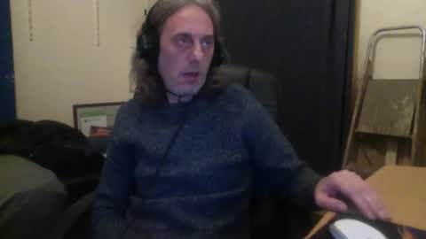 bangintoleather online show from October 4, 2025, 2:31 am