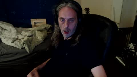 bangintoleather online show from August 9, 2026, 3:23 am