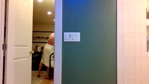 Snapshot of bangitout2day chatting on July 15, 2026, 7:24 am bangitout2day online show from July 15, 2026, 7:24 am