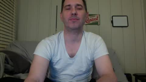 Snapshot of banksysmash chatting on December 11, 2024, 2:19 am Jay online show from December 11, 2024, 2:19 am